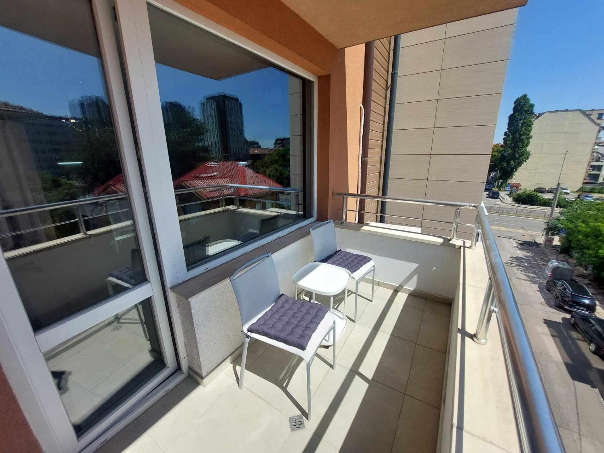Apartamento Maxim Center 1bdr Next To Subway Station And Mall Sofía