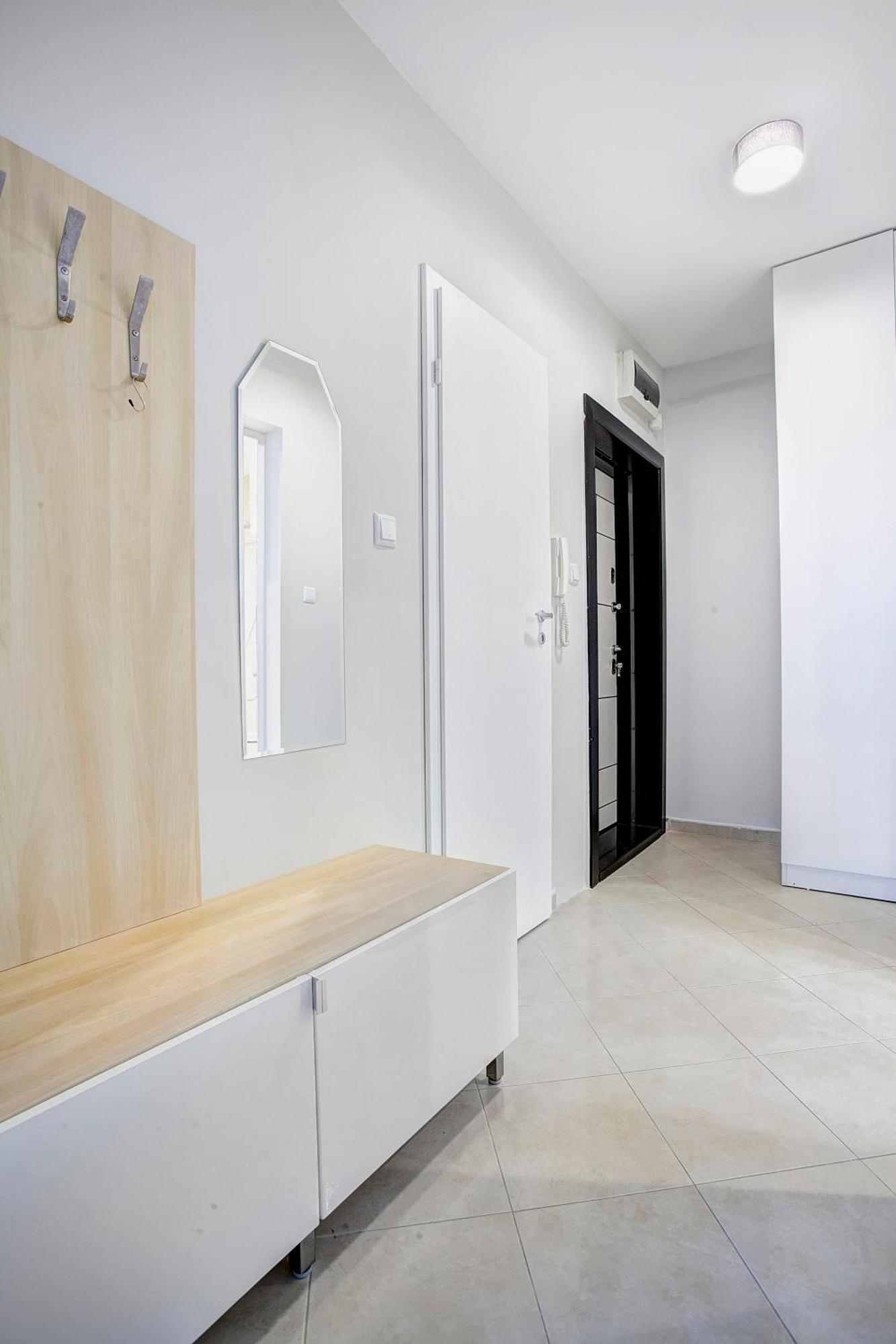 Maxim Center 1bdr Next To Subway Station And Mall Apartamento *