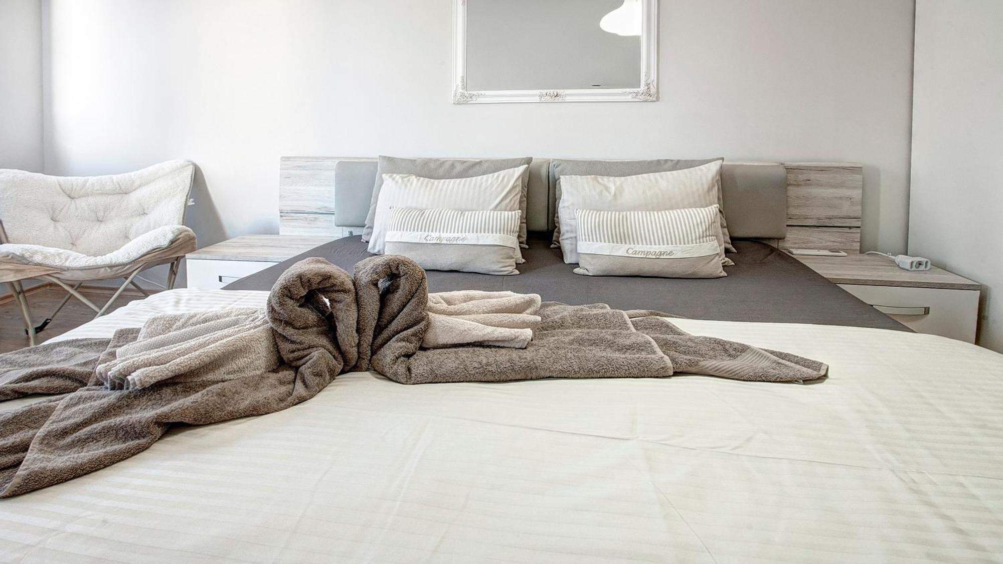 Apartamento Maxim Center 1bdr Next To Subway Station And Mall
